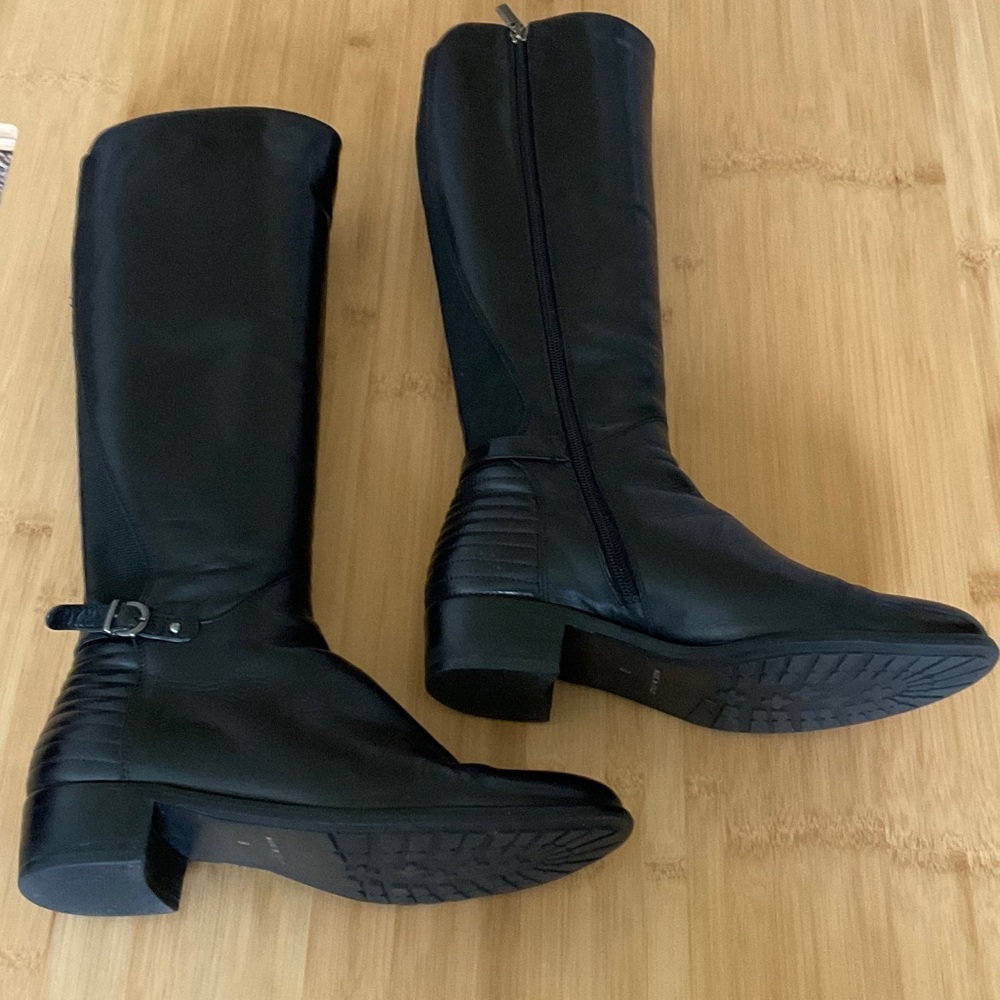 Aquatalia Leather Riding Boots.  Black.  Size 8.